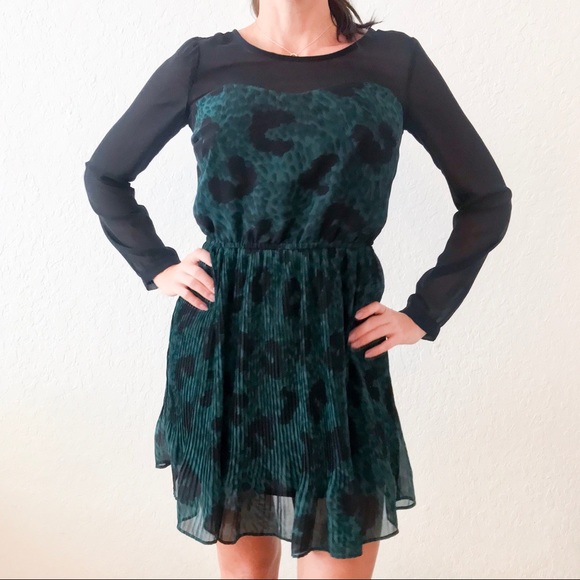 Jessica Simpson dress Size XS - Picture 2 of 4